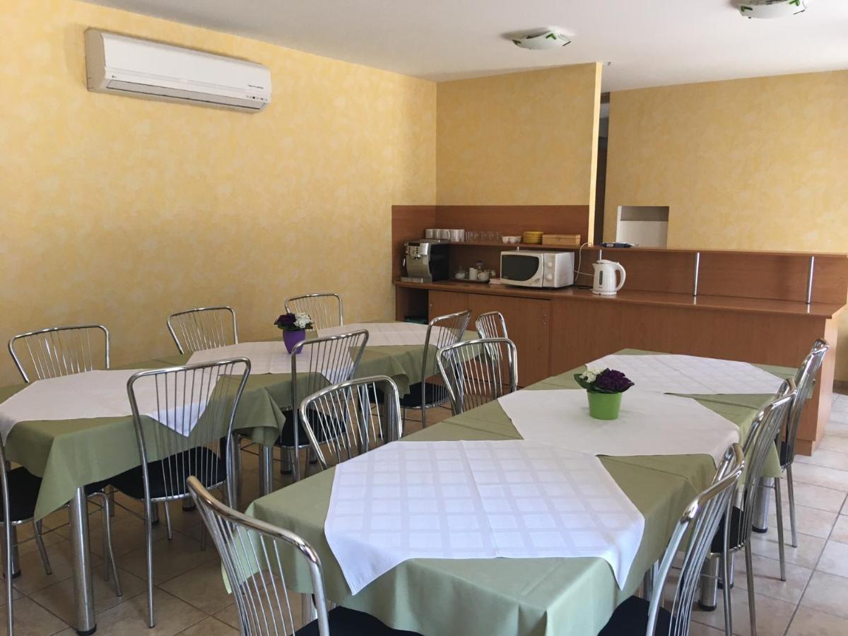 Hotel Foter Panzio Baja Exteriér fotografie