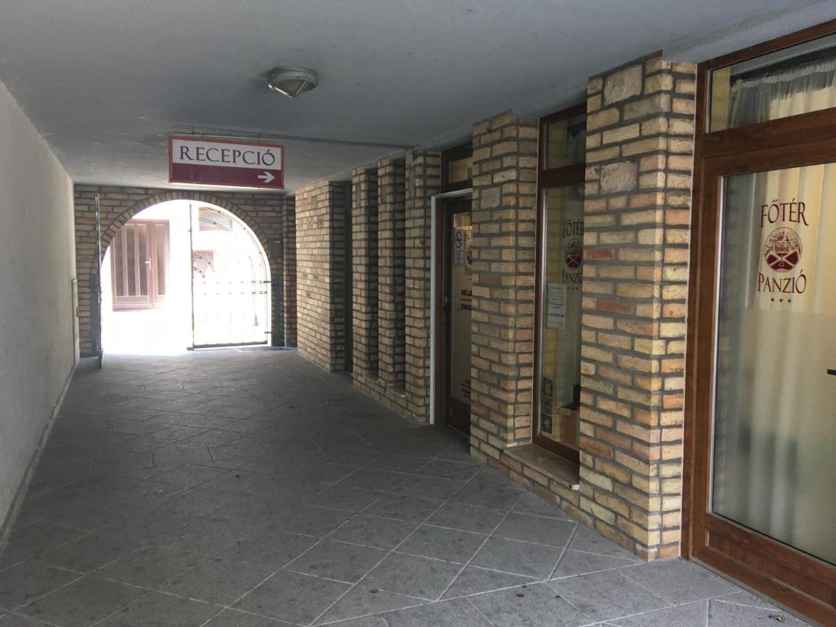 Hotel Foter Panzio Baja Exteriér fotografie